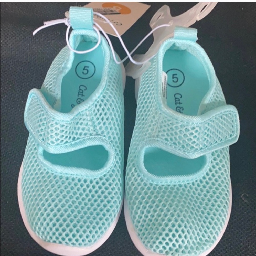 Teal colored baby girls mesh shoes